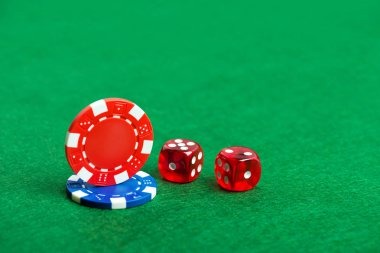 Teen Patti table interface on kepritogel88 showing player positions and pot